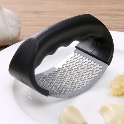 1One Stainless Steel Garlic Press Manual Garlic Press Household Kitchen Multi-Function Mashed Potatoes Olecranon Mud Pressing To