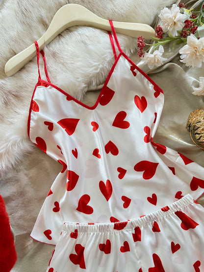 Heart Print Women's Pajama Set V Neck Spaghetti Strap Cami Top with Shorts 2 Piece Sleepwear Fashion Loungewear for Casual Wear
