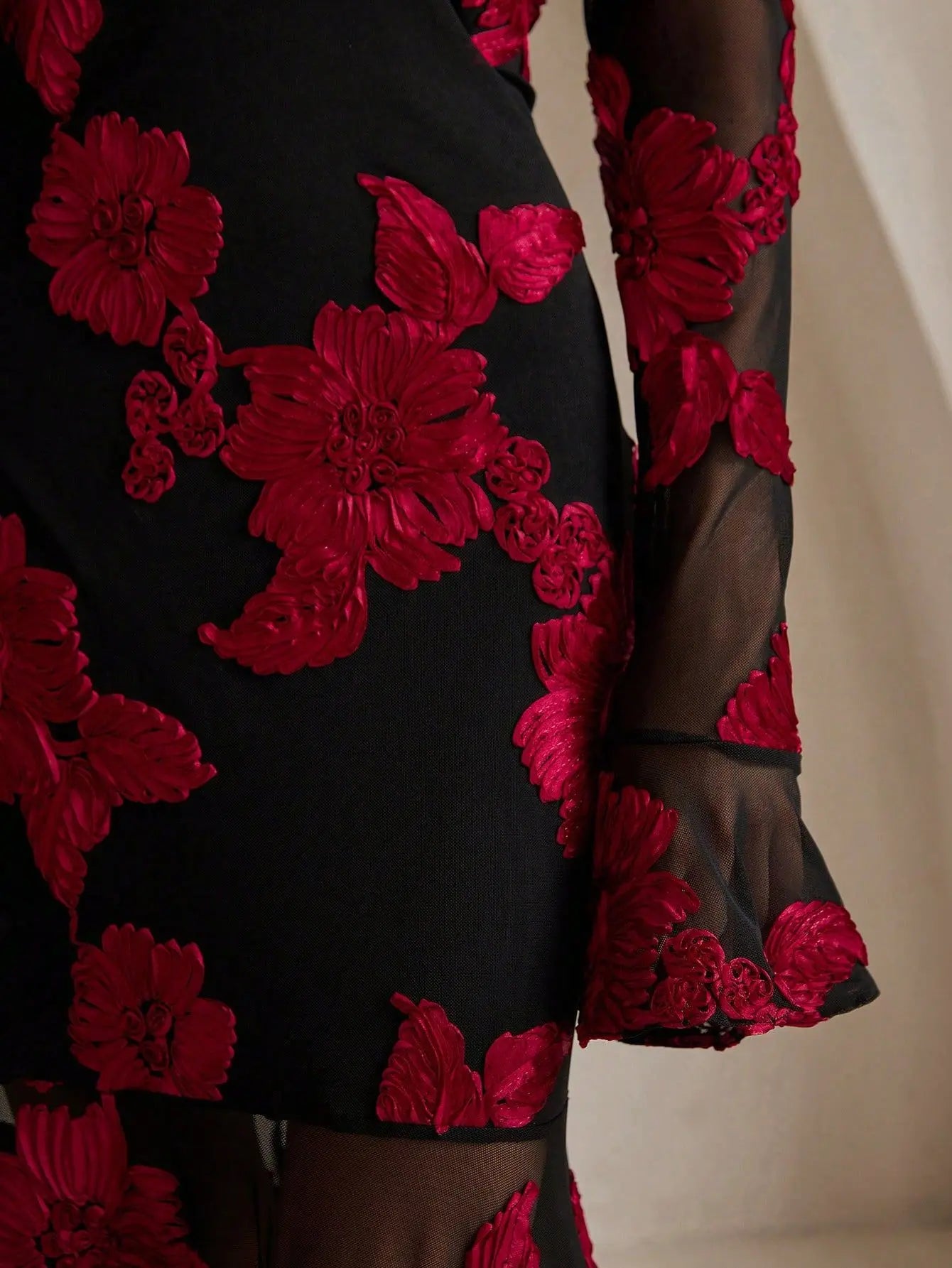Elegant Dress Dress for Women 2025 Spring Collection Waist V-neck Jacquard Embroidered Dress