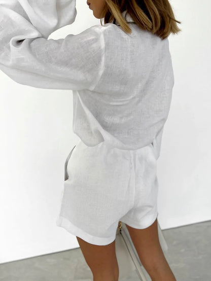 New in Summer Women's Elegant Set   Cotton Linen Long-Sleeved Black White Contrasting Color Design Shirt Shorts Two-Piece