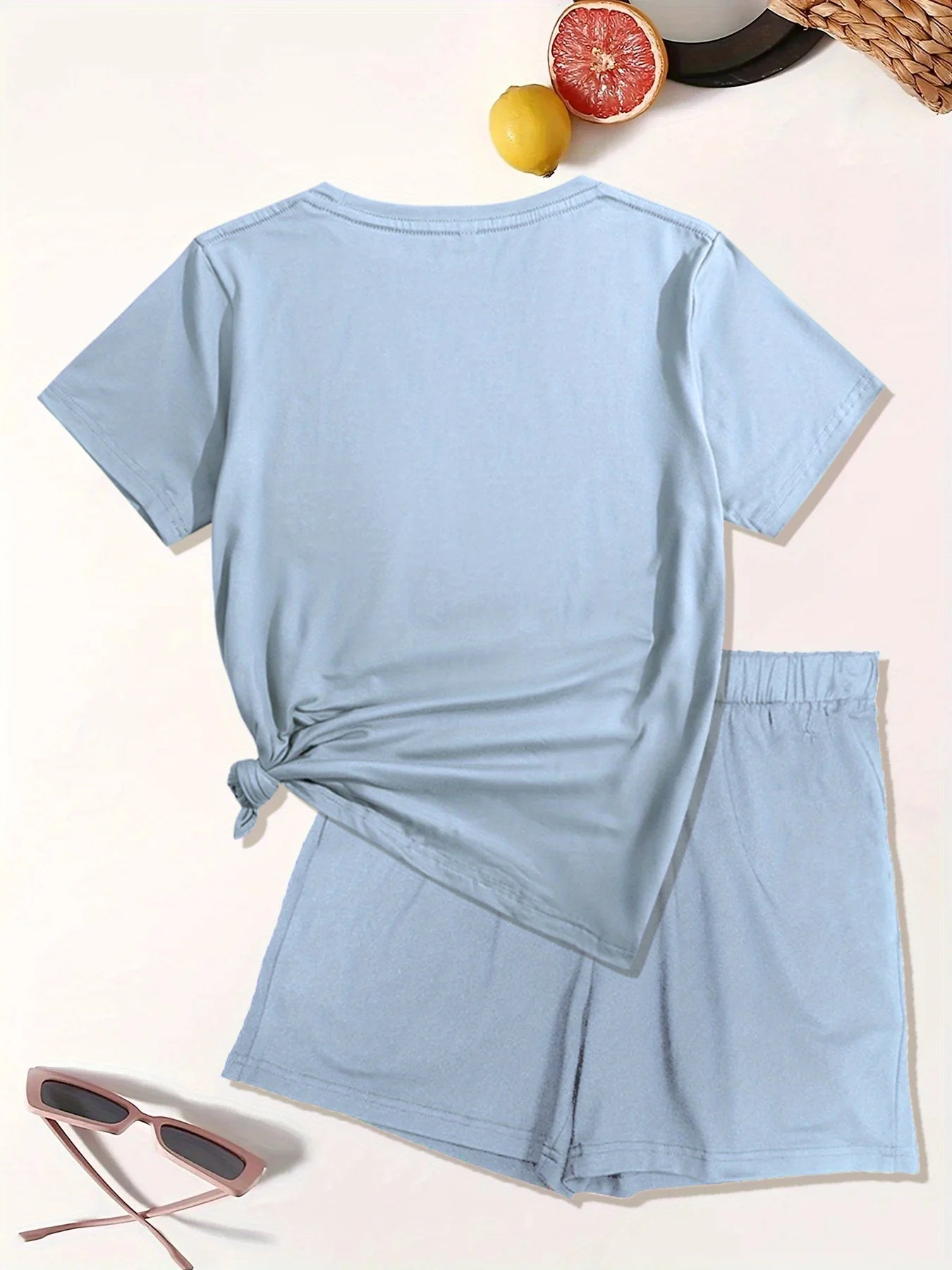 Summer women's fashion simple portrait print casual loose round neck short sleeved T-shirt shorts two-piece set