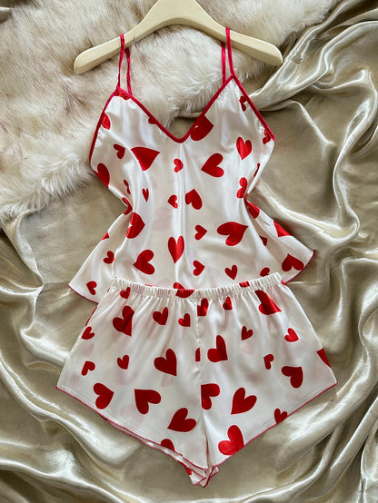 Heart Print Women's Pajama Set V Neck Spaghetti Strap Cami Top with Shorts 2 Piece Sleepwear Fashion Loungewear for Casual Wear