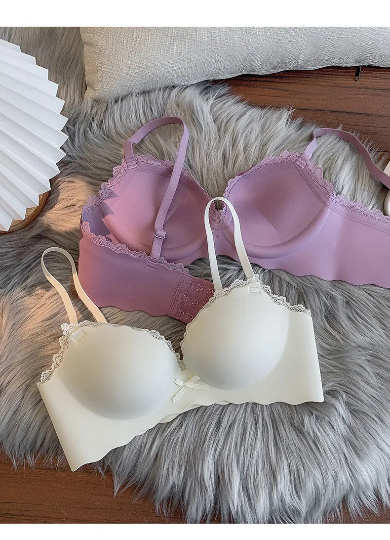 Hot Selling Ladies Push Up Bra Set Seamless Wireless Support Anti-Sagging Comfort Lingerie S-XL for Young Women Soft Daily Wear