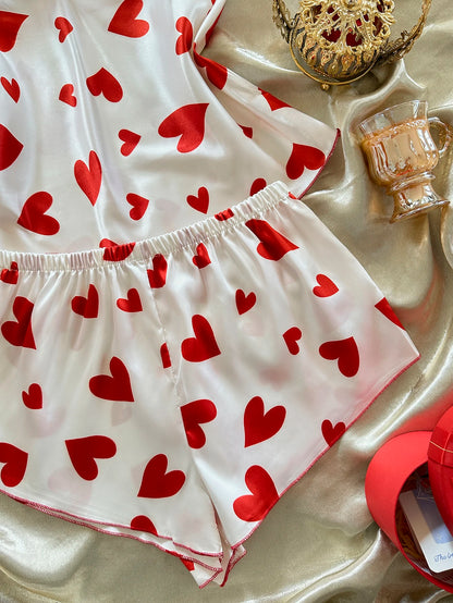 Heart Print Women's Pajama Set V Neck Spaghetti Strap Cami Top with Shorts 2 Piece Sleepwear Fashion Loungewear for Casual Wear