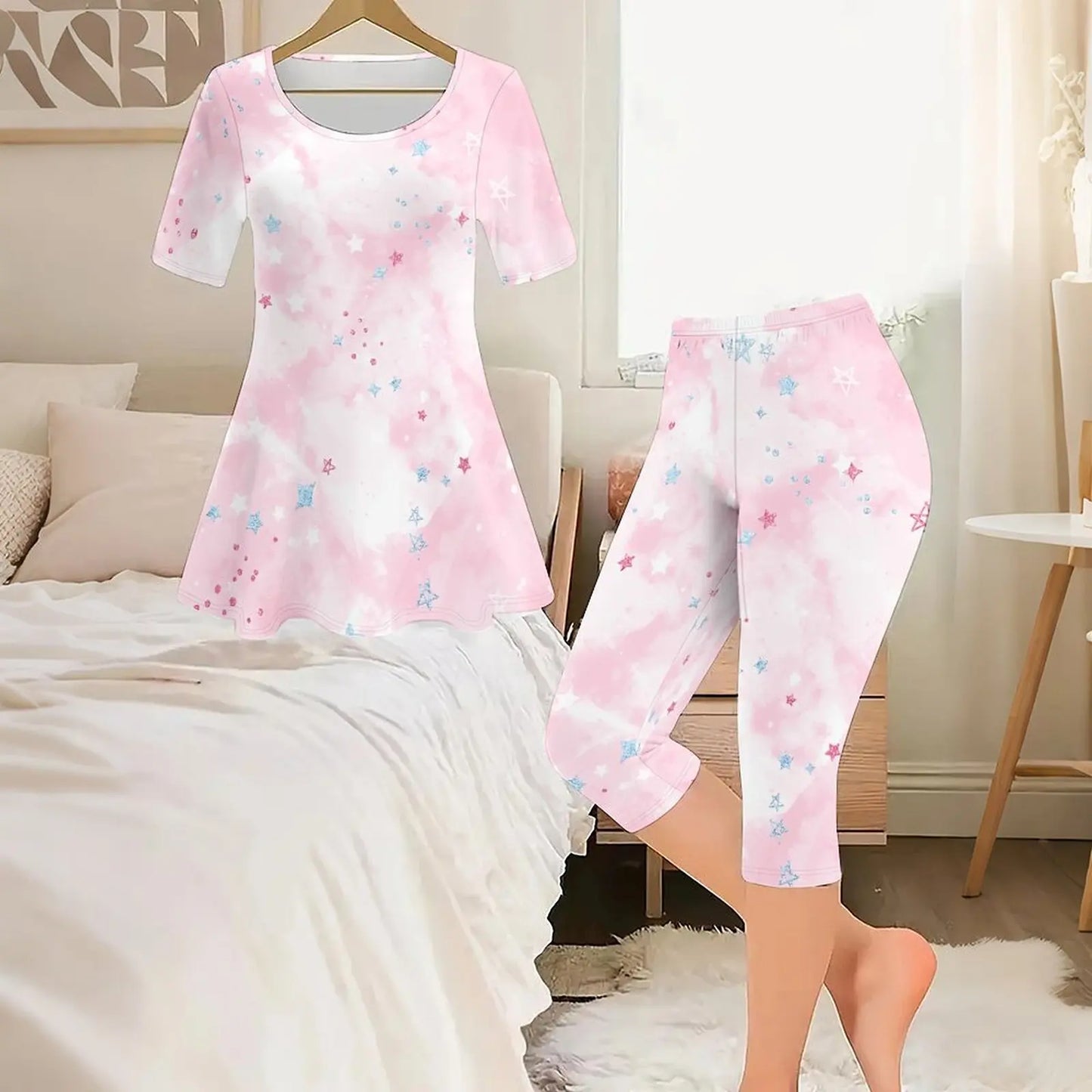 Sexy Two-piece Set  Elegance Knee-length PantsWomen's Vintage T-shirt  Elegant Short-sleeved Round-neck Printed Tops