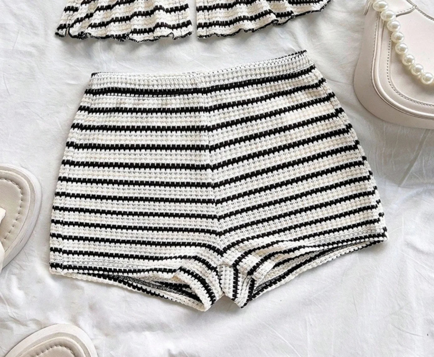 Women's Summer Sexy Contrasting Lace Up Backless Lace Up Top and Shorts Two-Piece Set, Striped Beach Holiday Style