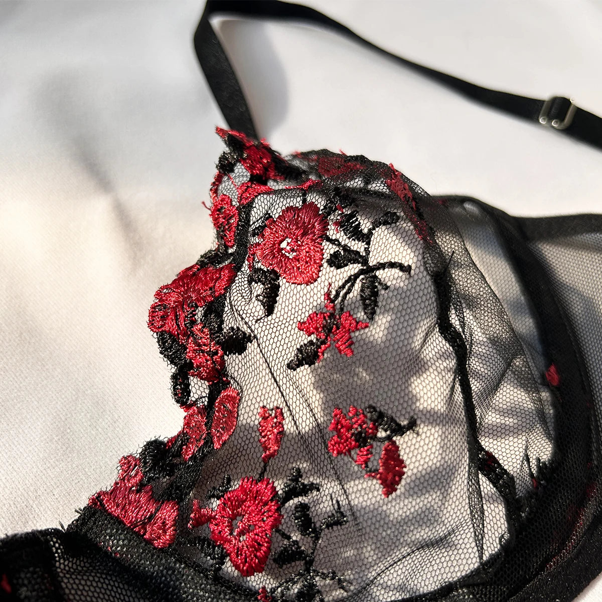 Women Sexy Emotional Underwear Set Exotic Embroidered Printed Brassiere Push-Up Thin Bralette Lingerie Sleepwear Set