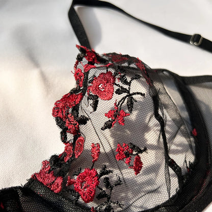 Women Sexy Emotional Underwear Set Exotic Embroidered Printed Brassiere Push-Up Thin Bralette Lingerie Sleepwear Set